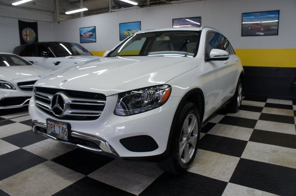 2018 Mercedes-Benz GLC 1-Owner, CARFAX Certified! Android Auto Apple CarPlay! - 22942288 - 22