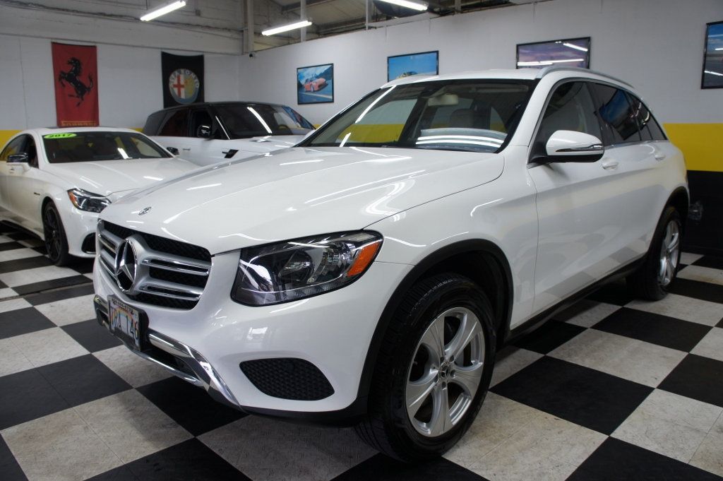 2018 Mercedes-Benz GLC 1-Owner, CARFAX Certified! Android Auto Apple CarPlay! - 22942288 - 2