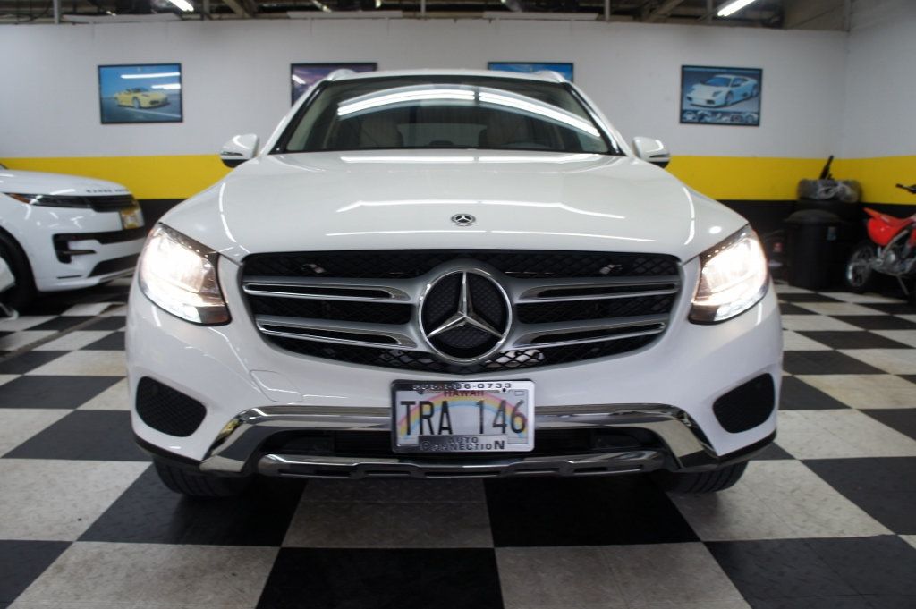 2018 Mercedes-Benz GLC 1-Owner, CARFAX Certified! Android Auto Apple CarPlay! - 22942288 - 44