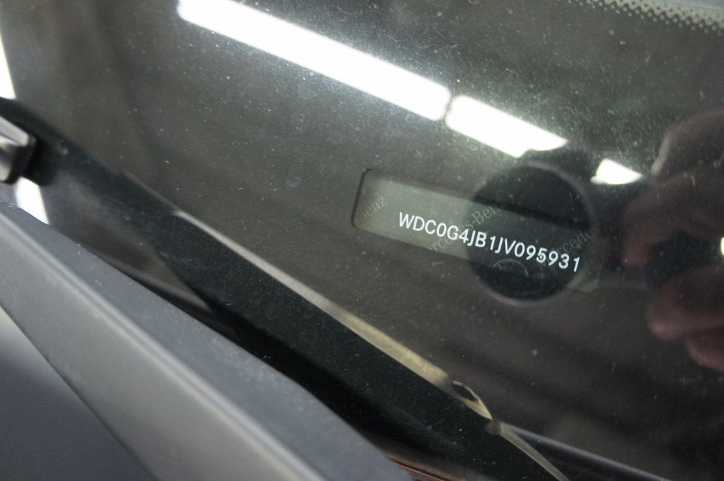 2018 Mercedes-Benz GLC 1-Owner, CARFAX Certified! Android Auto Apple CarPlay! - 22942288 - 46