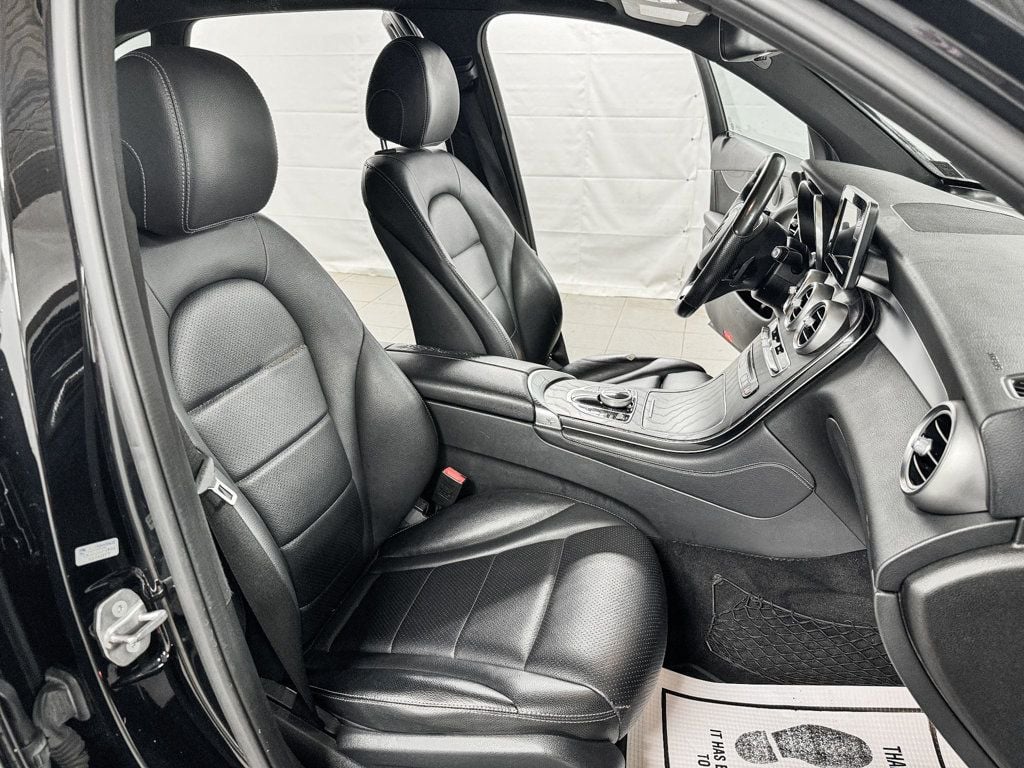 2018 Mercedes-Benz GLC 300 4MATIC PREMIUM AWD - 22893824 - 11