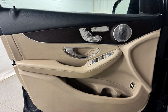 2018 Mercedes-Benz GLC 300 4MATIC PREMIUM AWD - 23081940 - 14