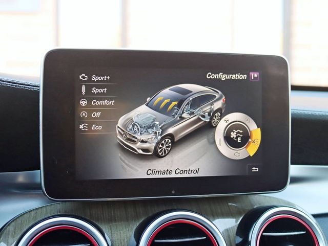 2018 Mercedes-Benz GLC AMG GLC 43 4MATIC Coupe - 22937666 - 24