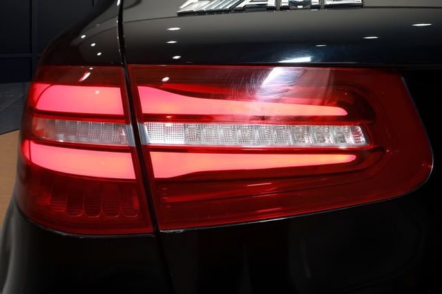 2018 Mercedes-Benz GLC AMG GLC 63 4MATIC SUV - 22980246 - 38