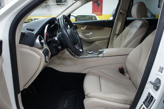 2018 Mercedes-Benz GLC Android Auto Apple CarPlay! CARFAX Certified!  - 22942288 - 23