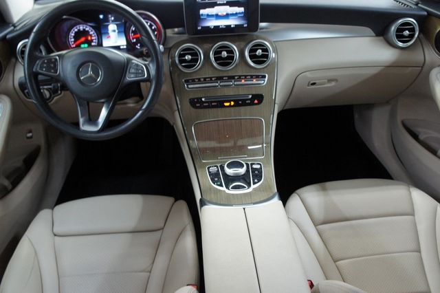 2018 Mercedes-Benz GLC Android Auto Apple CarPlay! CARFAX Certified!  - 22942288 - 36