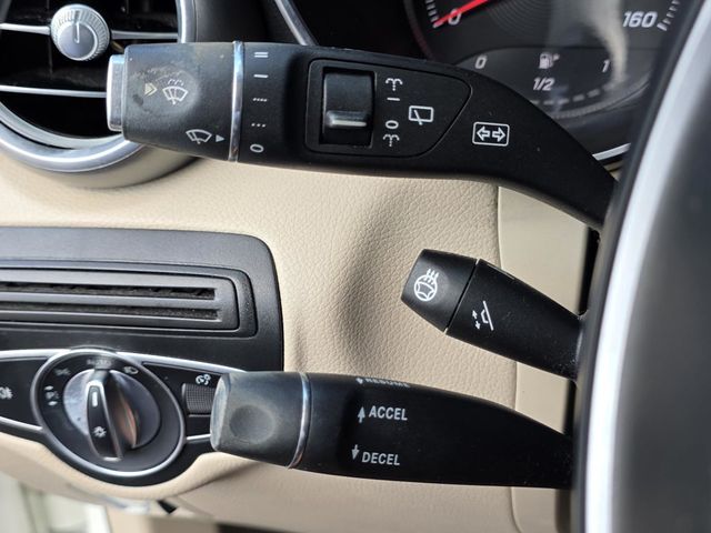 2018 Mercedes-Benz GLC GLC300 - 22921211 - 25