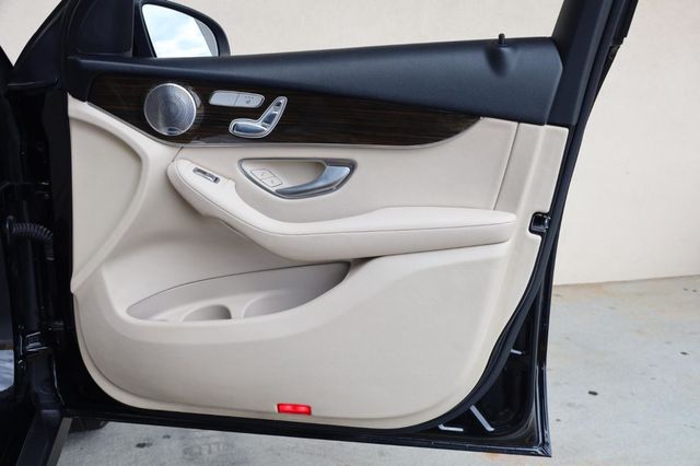2018 Mercedes-Benz GLC GLC300 - 23046772 - 25