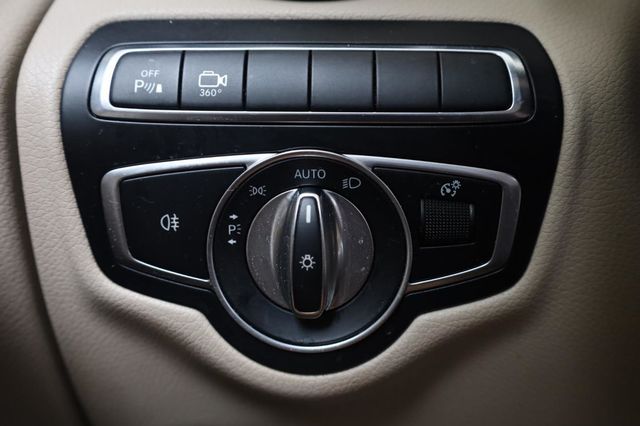 2018 Mercedes-Benz GLC GLC300 - 23046772 - 35