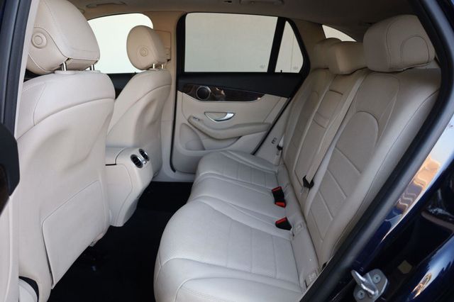 2018 Mercedes-Benz GLC GLC 300 - 23097621 - 18