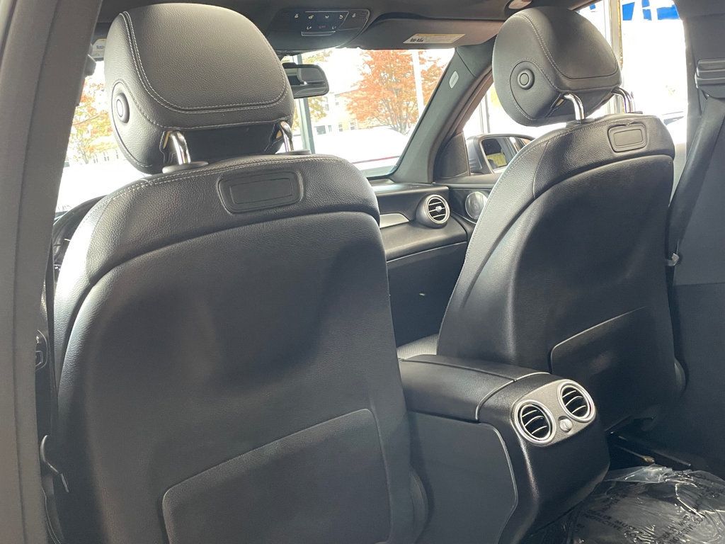 2018 Mercedes-Benz GLC GLC 300 4MATIC SUV - 23101451 - 16