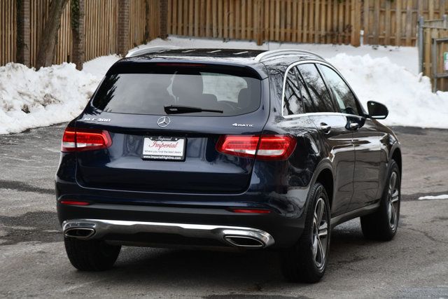 2018 Mercedes-Benz GLC GLC 300 4MATIC SUV - 22975884 - 11