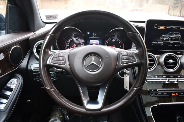 2018 Mercedes-Benz GLC GLC 300 4MATIC SUV - 22975884 - 23