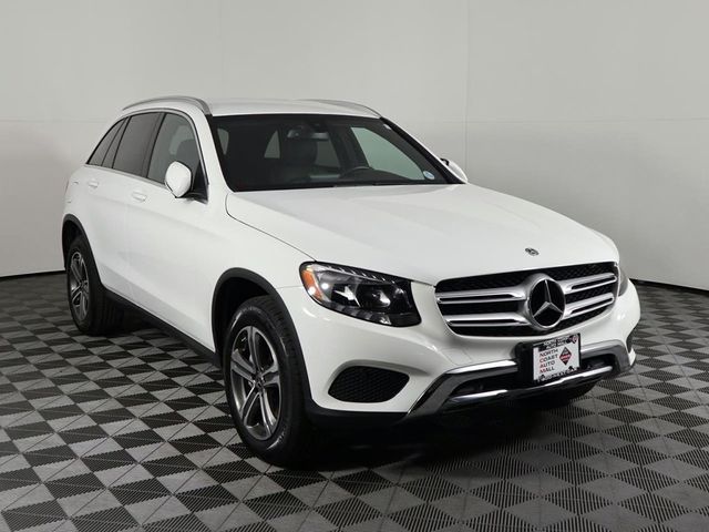 18 Used Mercedes Benz Glc Glc 300 4matic Suv At North Coast Auto Mall Serving Bedford Oh Iid