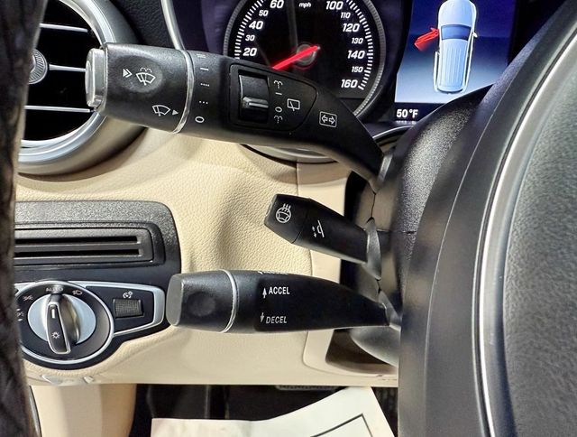 2018 Mercedes-Benz GLC GLC 300 4MATIC SUV - 22946284 - 14