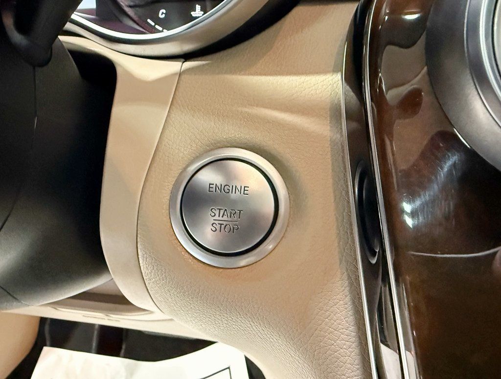 2018 Mercedes-Benz GLC GLC 300 4MATIC SUV - 22946284 - 16