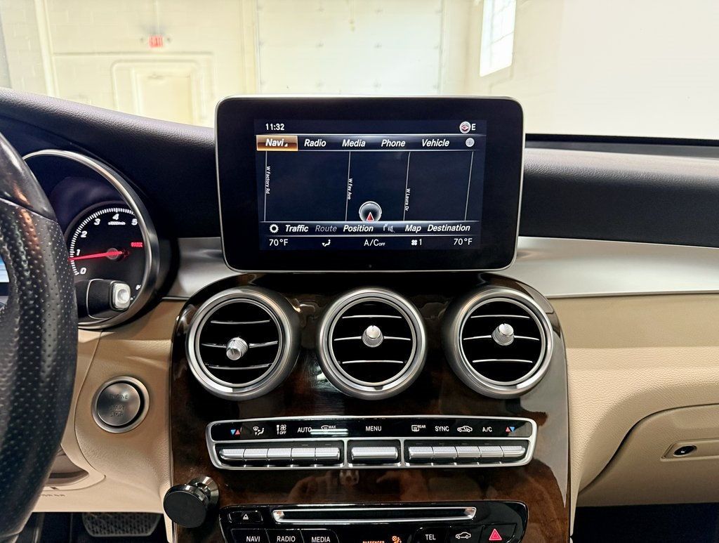 2018 Mercedes-Benz GLC GLC 300 4MATIC SUV - 22946284 - 17