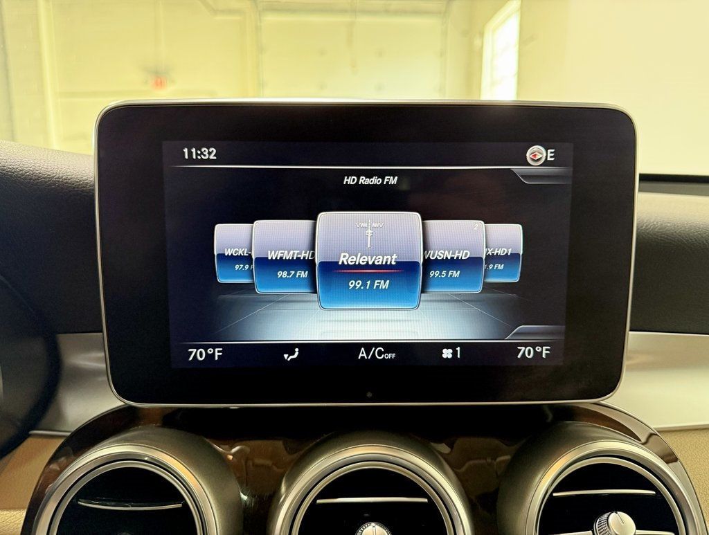 2018 Mercedes-Benz GLC GLC 300 4MATIC SUV - 22946284 - 19