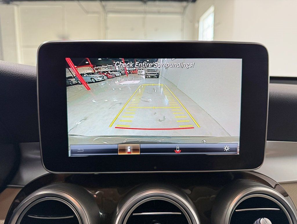 2018 Mercedes-Benz GLC GLC 300 4MATIC SUV - 22946284 - 23