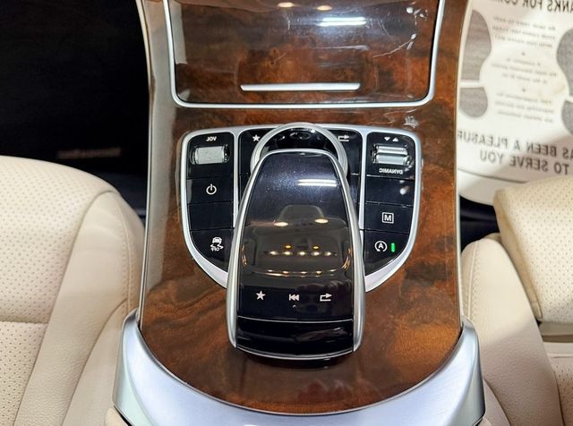 2018 Mercedes-Benz GLC GLC 300 4MATIC SUV - 22946284 - 25