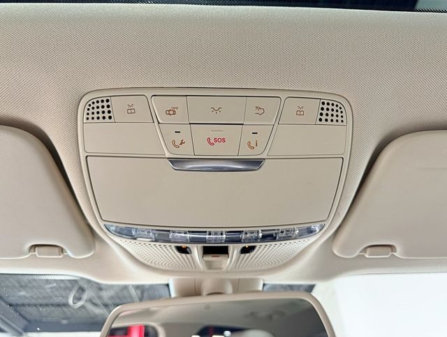 2018 Mercedes-Benz GLC GLC 300 4MATIC SUV - 22946284 - 26