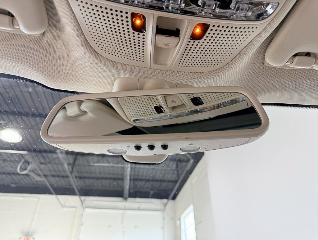 2018 Mercedes-Benz GLC GLC 300 4MATIC SUV - 22946284 - 28