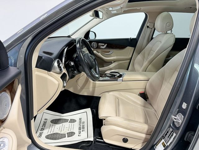 2018 Mercedes-Benz GLC GLC 300 4MATIC SUV - 22946284 - 29