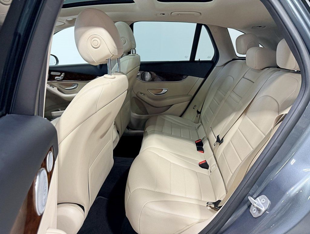 2018 Mercedes-Benz GLC GLC 300 4MATIC SUV - 22946284 - 37