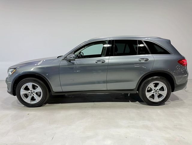 2018 Mercedes-Benz GLC GLC 300 4MATIC SUV - 22946284 - 3