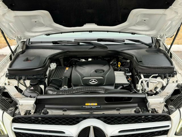 2018 Mercedes-Benz GLC GLC 300 4MATIC SUV - 22982223 - 10