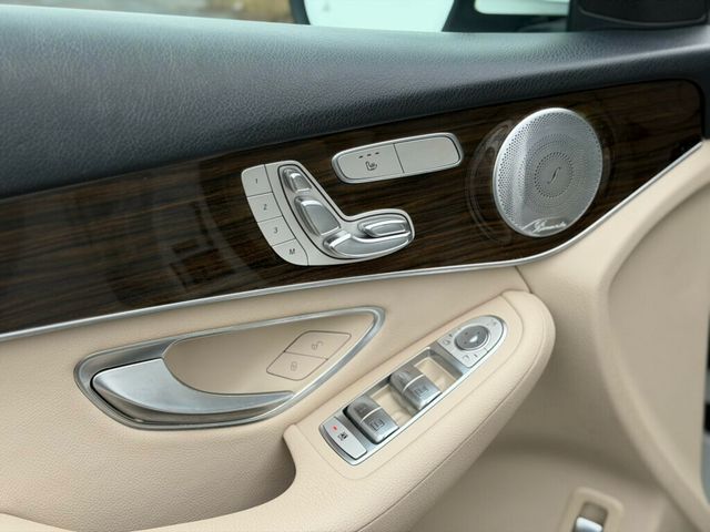 2018 Mercedes-Benz GLC GLC 300 4MATIC SUV - 22982223 - 12