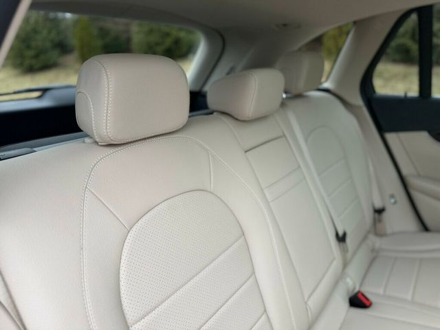 2018 Mercedes-Benz GLC GLC 300 4MATIC SUV - 22982223 - 21