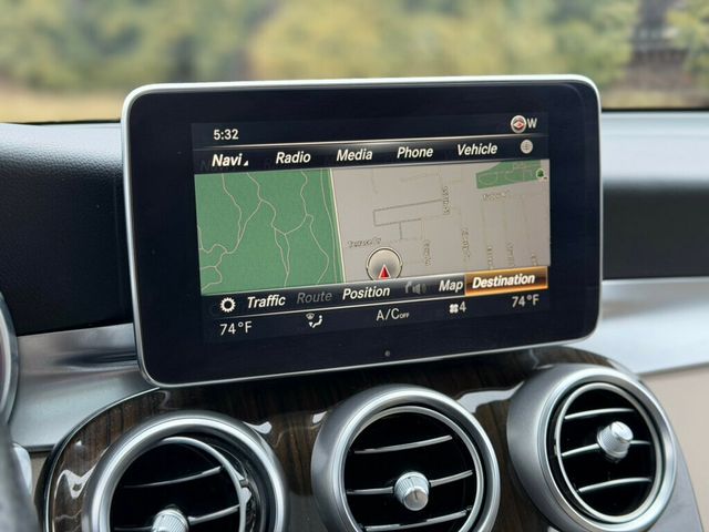 2018 Mercedes-Benz GLC GLC 300 4MATIC SUV - 22982223 - 34