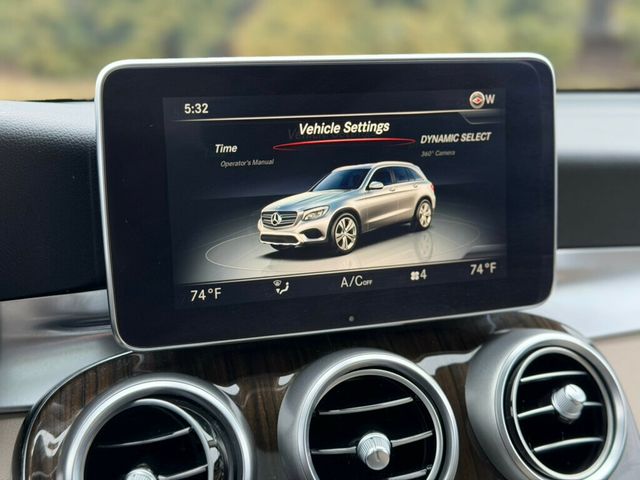 2018 Mercedes-Benz GLC GLC 300 4MATIC SUV - 22982223 - 35