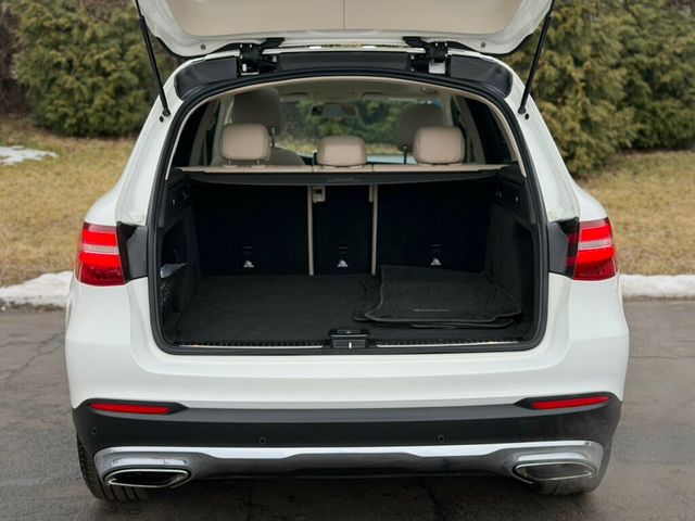 2018 Mercedes-Benz GLC GLC 300 4MATIC SUV - 22982223 - 5