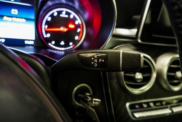 2018 Mercedes-Benz GLC GLC 300 4MATIC SUV - 23007023 - 17