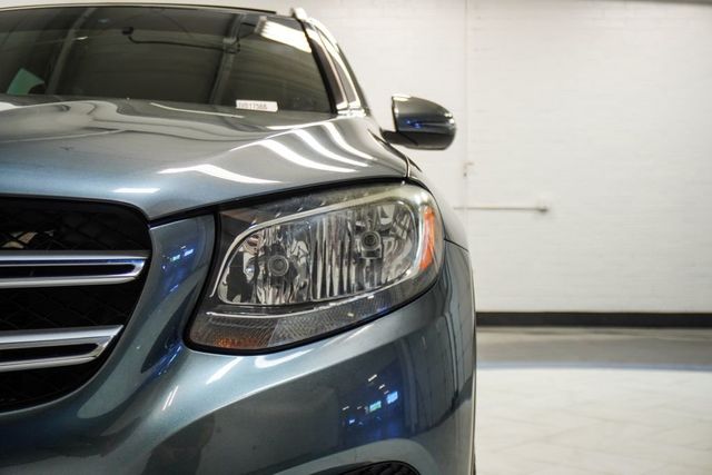 2018 Mercedes-Benz GLC GLC 300 4MATIC SUV - 23007023 - 39
