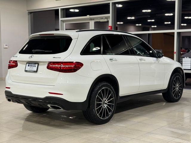 2018 Mercedes-Benz GLC GLC 300 4MATIC SUV - 22975584 - 11