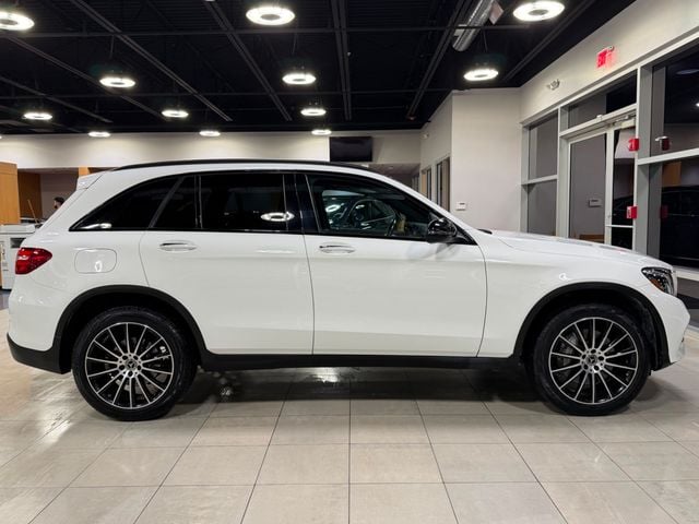 2018 Mercedes-Benz GLC GLC 300 4MATIC SUV - 22975584 - 14