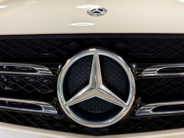 2018 Mercedes-Benz GLC GLC 300 4MATIC SUV - 22975584 - 17