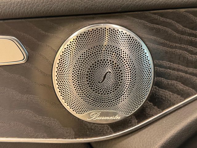 2018 Mercedes-Benz GLC GLC 300 4MATIC SUV - 23011512 - 19