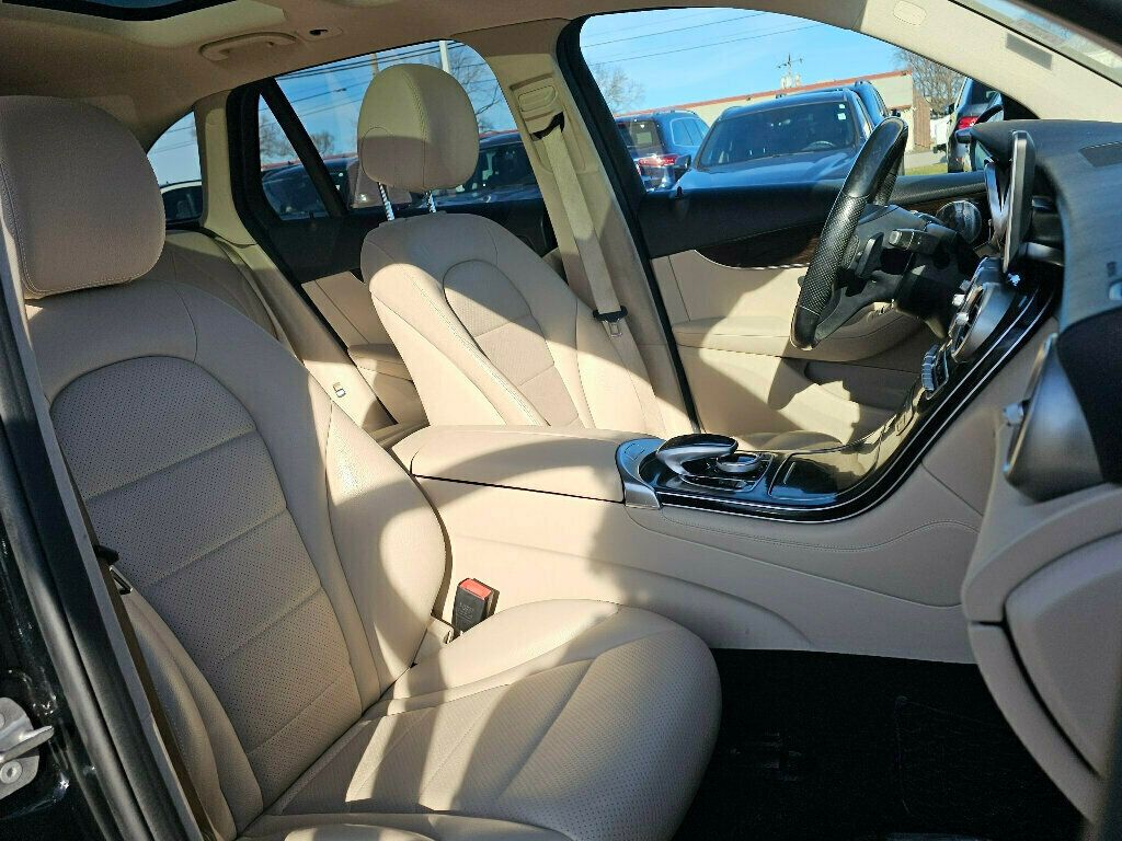 2018 Mercedes-Benz GLC GLC 300 4MATIC SUV - 22951268 - 13