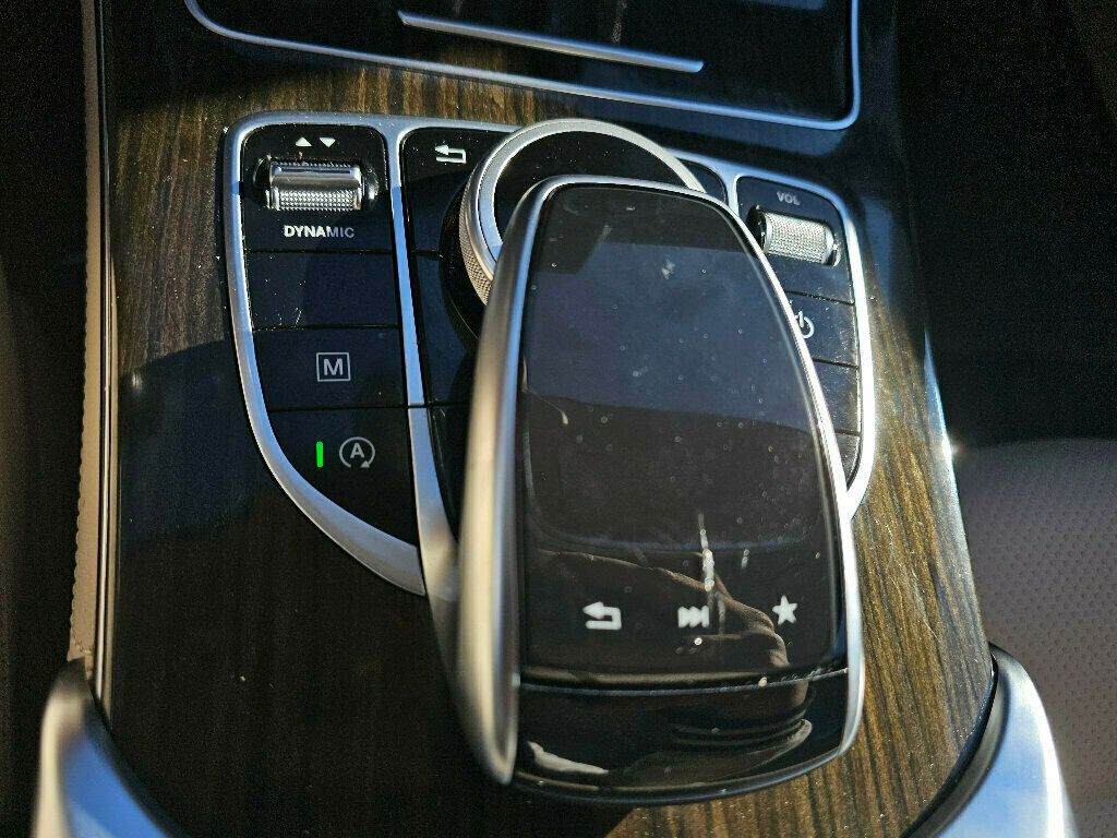 2018 Mercedes-Benz GLC GLC 300 4MATIC SUV - 22951268 - 25