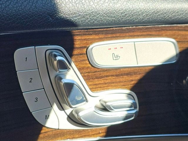 2018 Mercedes-Benz GLC GLC 300 4MATIC SUV - 22951268 - 35