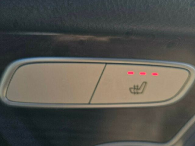 2018 Mercedes-Benz GLC GLC 300 4MATIC SUV - 22951268 - 37