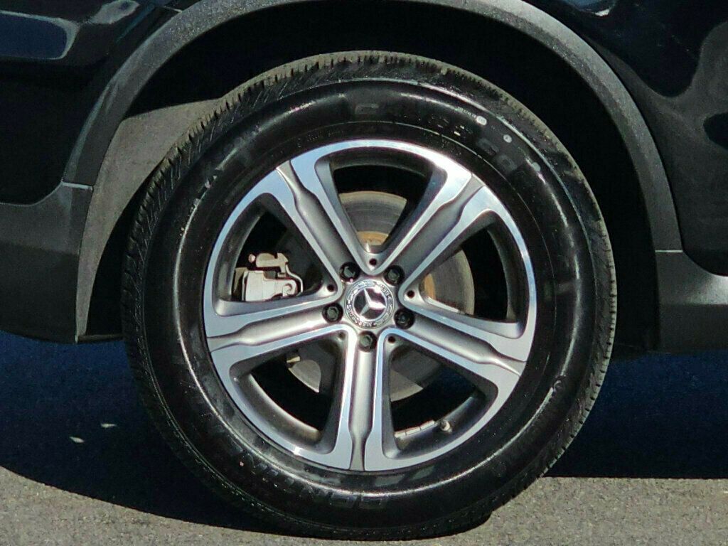 2018 Mercedes-Benz GLC GLC 300 4MATIC SUV - 22951268 - 40