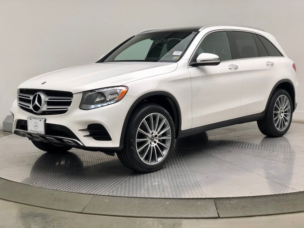 Certified 18 Mercedes Benz Glc Glc 300 4matic Suv For Sale Chantilly Va Penskecars Com