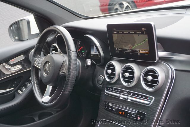 2018 Mercedes-Benz GLC GLC 300 4MATIC SUV PANO ROOF LIGHTING/MULTIMEDIA PKG 360 CAMERAS - 23007568 - 17