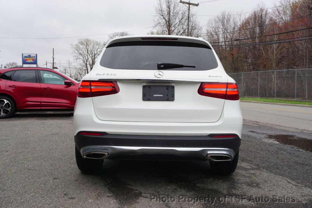 2018 Mercedes-Benz GLC GLC 300 4MATIC SUV PANO ROOF LIGHTING/MULTIMEDIA PKG 360 CAMERAS - 23007568 - 6
