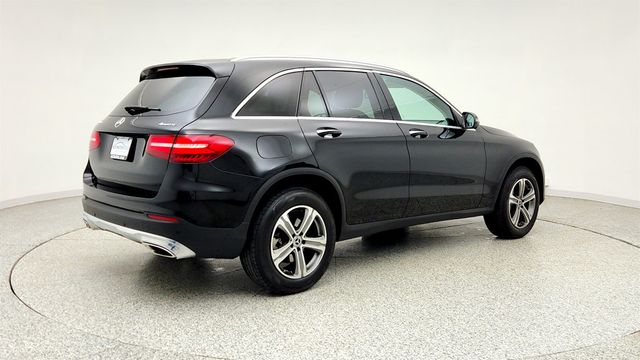 2018 Mercedes-Benz GLC GLC 300 4MATIC SUV w/ Panorama Roof & Premium Package - 23021734 - 4